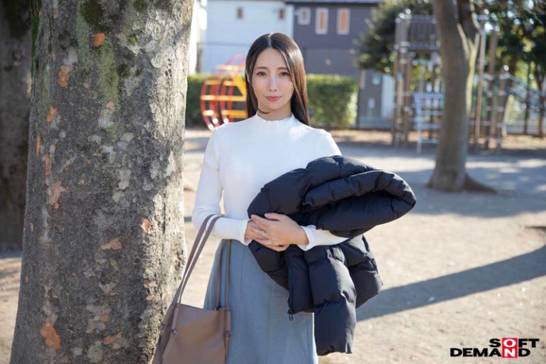 【本物人妻総集編】本物人妻15名が初めてのAV体験で見せたカメラの前での初セックス＆緊張と溢れる興奮を抑えきれない初中出し合計17SEX収録2枚組 10時間 【エロ画像】